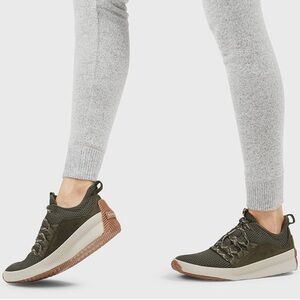 Sorel Women’s Greenish-Gray Waterproof Out N About Plus Sneakers Size 6